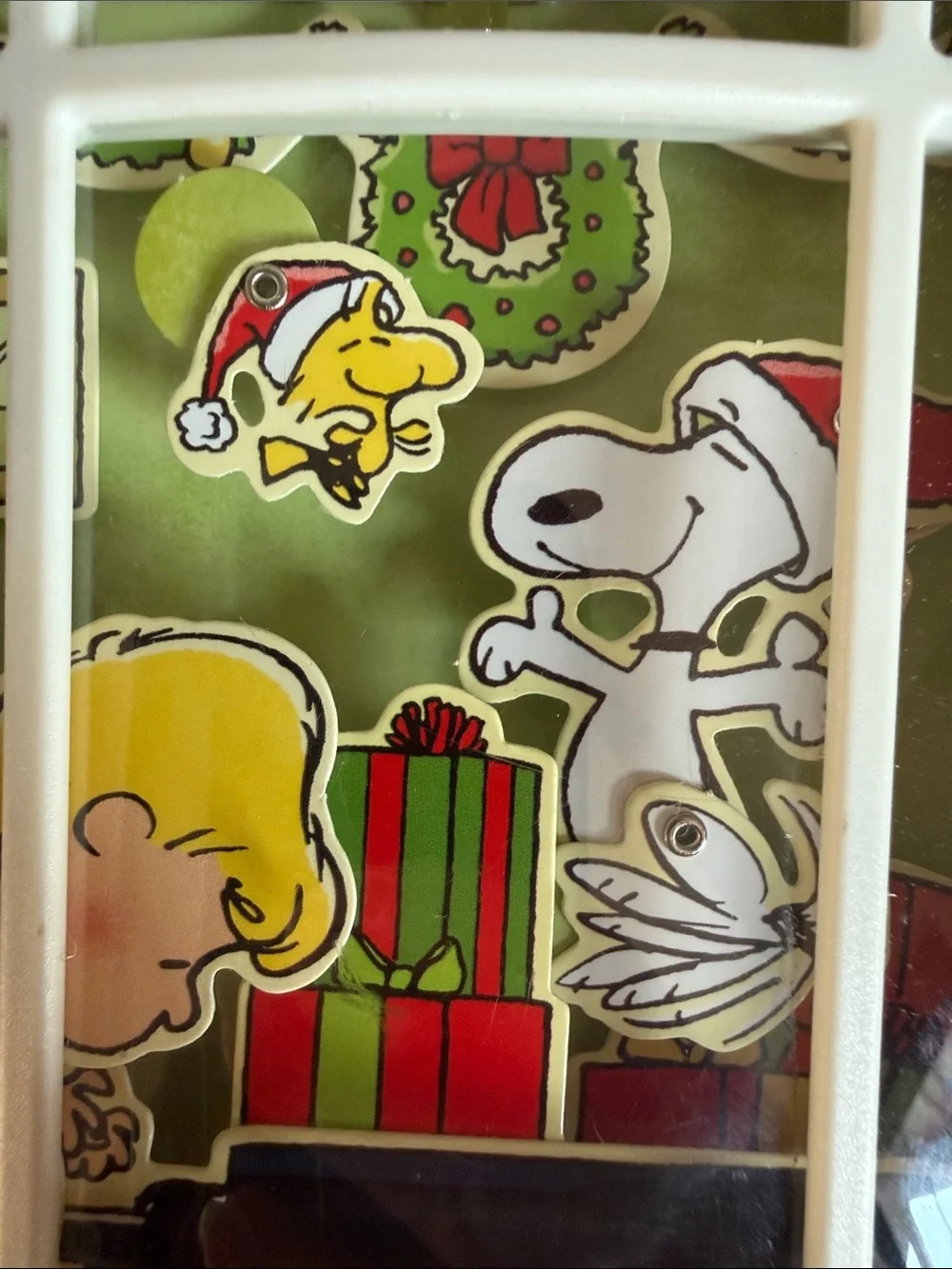 Peanuts Holiday Light-Up House Figurine - Christmas songs 🎶